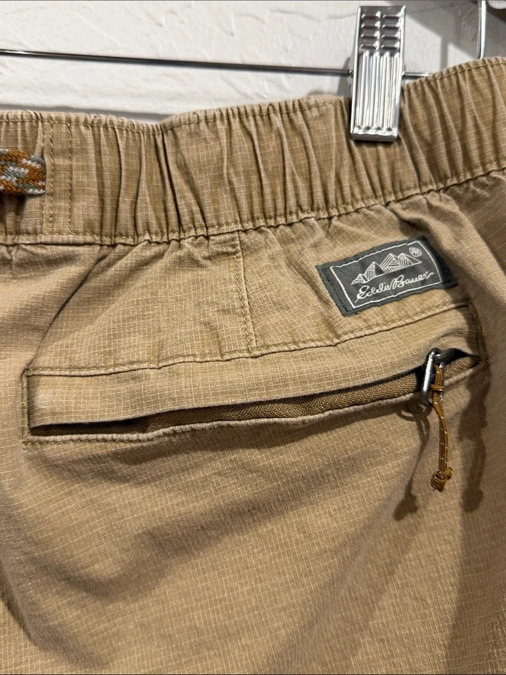 Eddie Bauer Men's Pull-On Drawstring Twill Shorts - Beige/Khaki - Size Large
